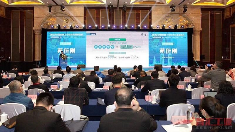 矿用传送带材质如何选？耐磨对比解析**